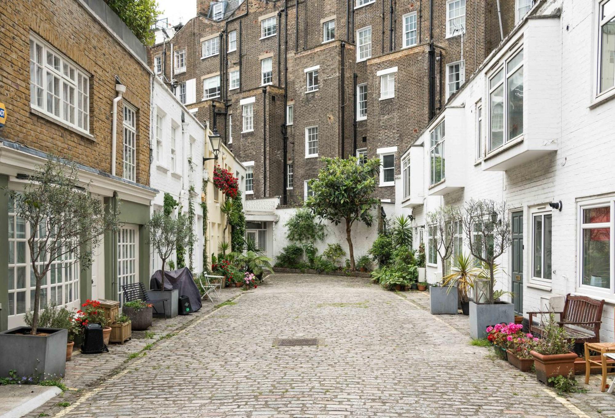 Quirky & Cosy 2Bd Mews Flat In Paddington Lägenhet London Exteriör bild