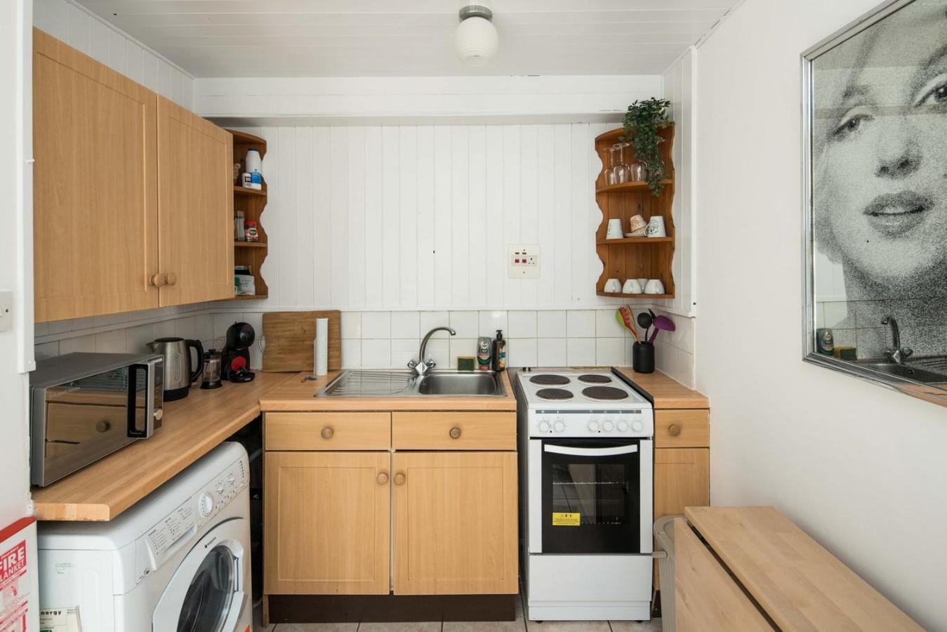 Quirky & Cosy 2Bd Mews Flat In Paddington Lägenhet London Exteriör bild
