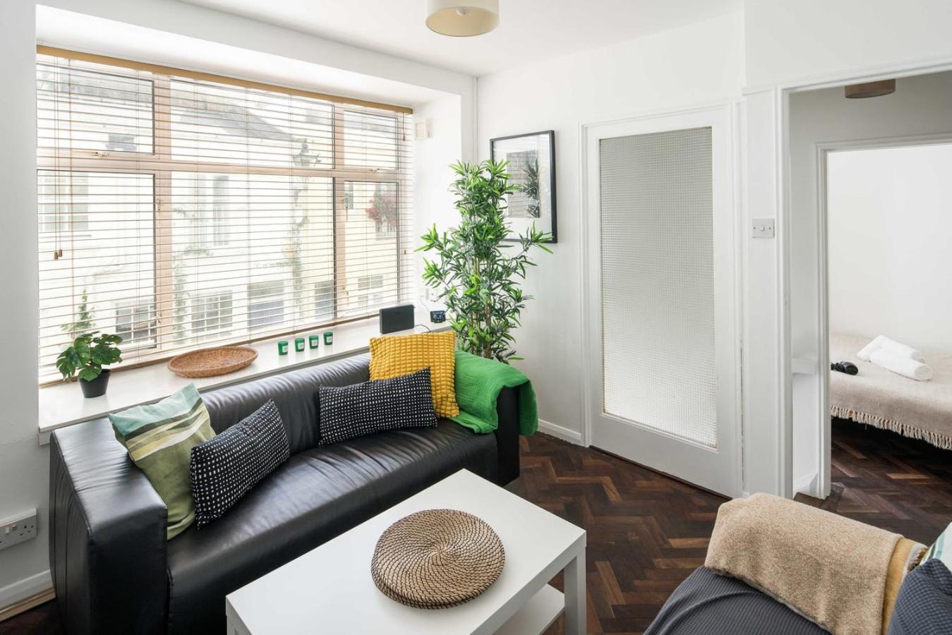 Quirky & Cosy 2Bd Mews Flat In Paddington Lägenhet London Exteriör bild